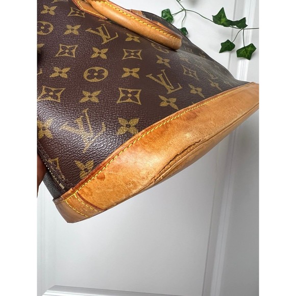 Authentic Louis Vuitton Alma - Picture 8 of 13